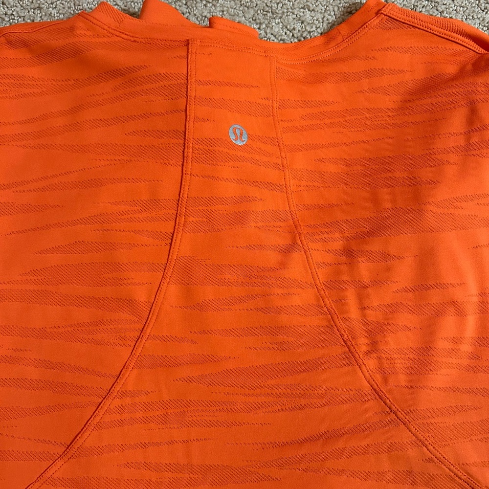 LULULEMON ORANGE MESH WORKOUT TOP